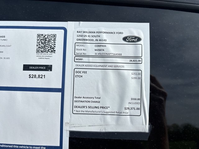 Used 2023 Jeep Compass Trailhawk AWD/4WD image 3