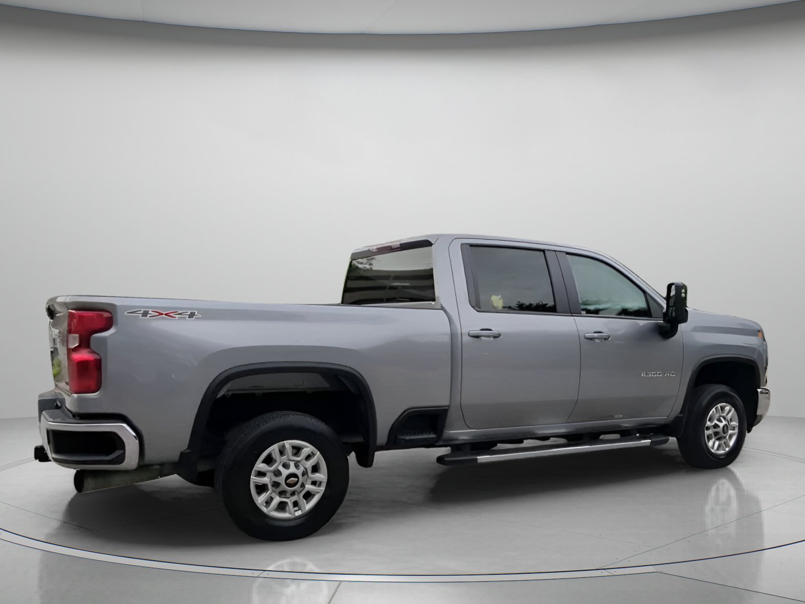 Used 2025 Chevrolet Silverado 2500 LT w/ Convenience Package AWD/4WD image 29