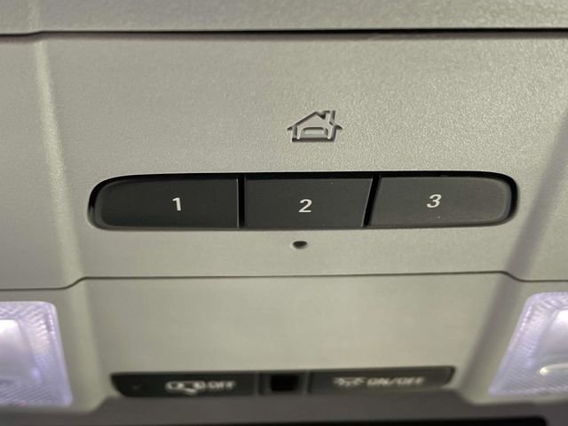 Used 2020 Chevrolet Blazer LT image 35