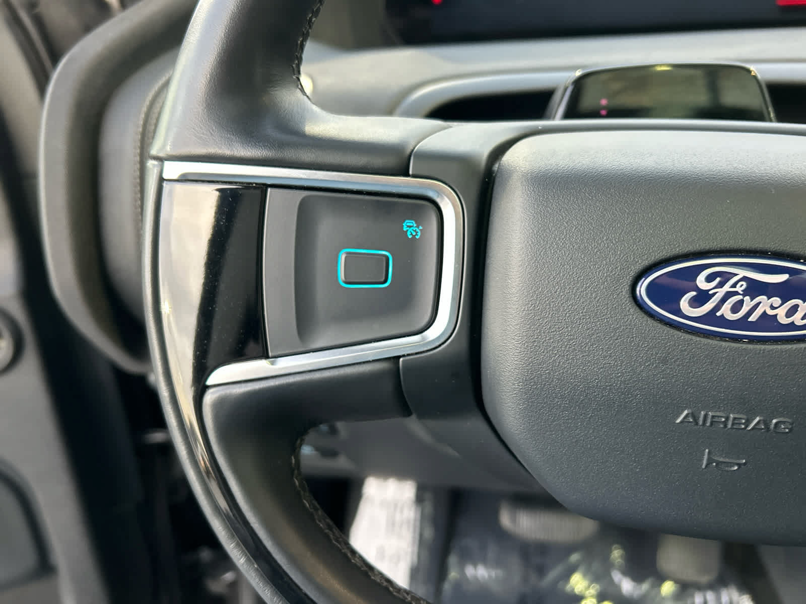 Certified 2025 Ford Expedition Max Platinum AWD/4WD image 36