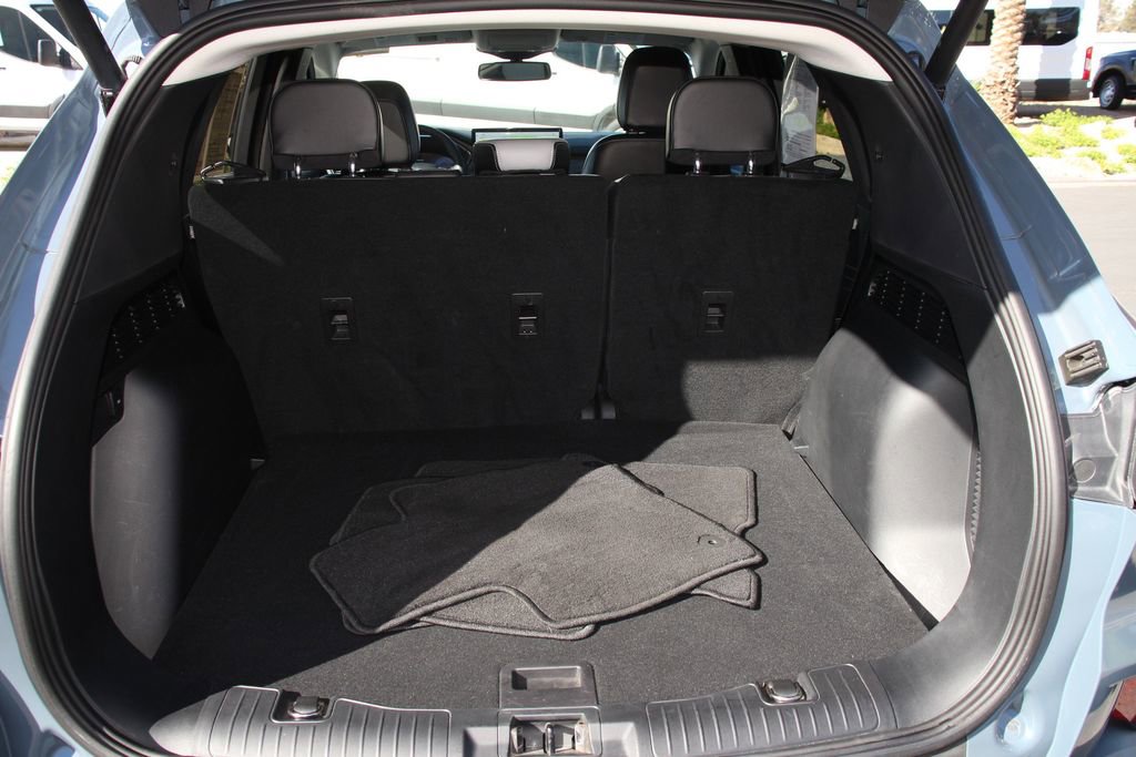 Certified 2023 Ford Escape Platinum image 24
