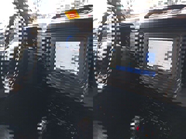 Certified 2023 Ford Bronco Outer Banks w/ Sasquatch Package image 25