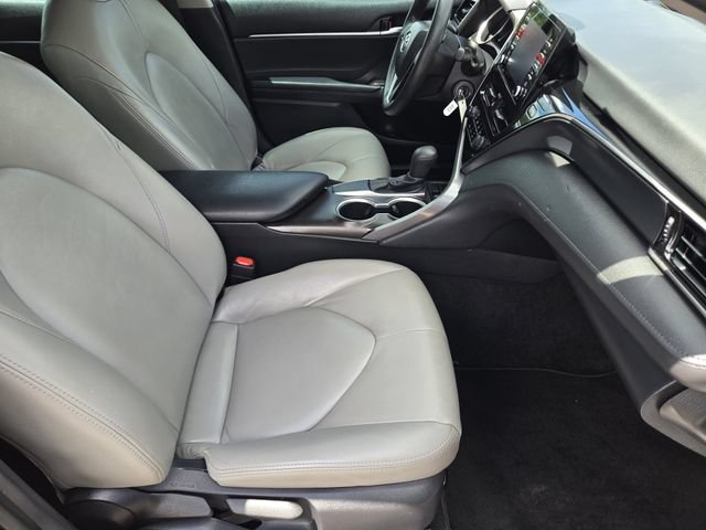 Used 2021 Toyota Camry LE FWD image 13