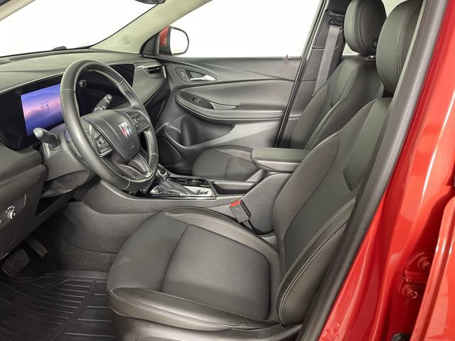 Used 2024 Buick Encore GX Preferred w/ Comfort Package AWD/4WD image 2
