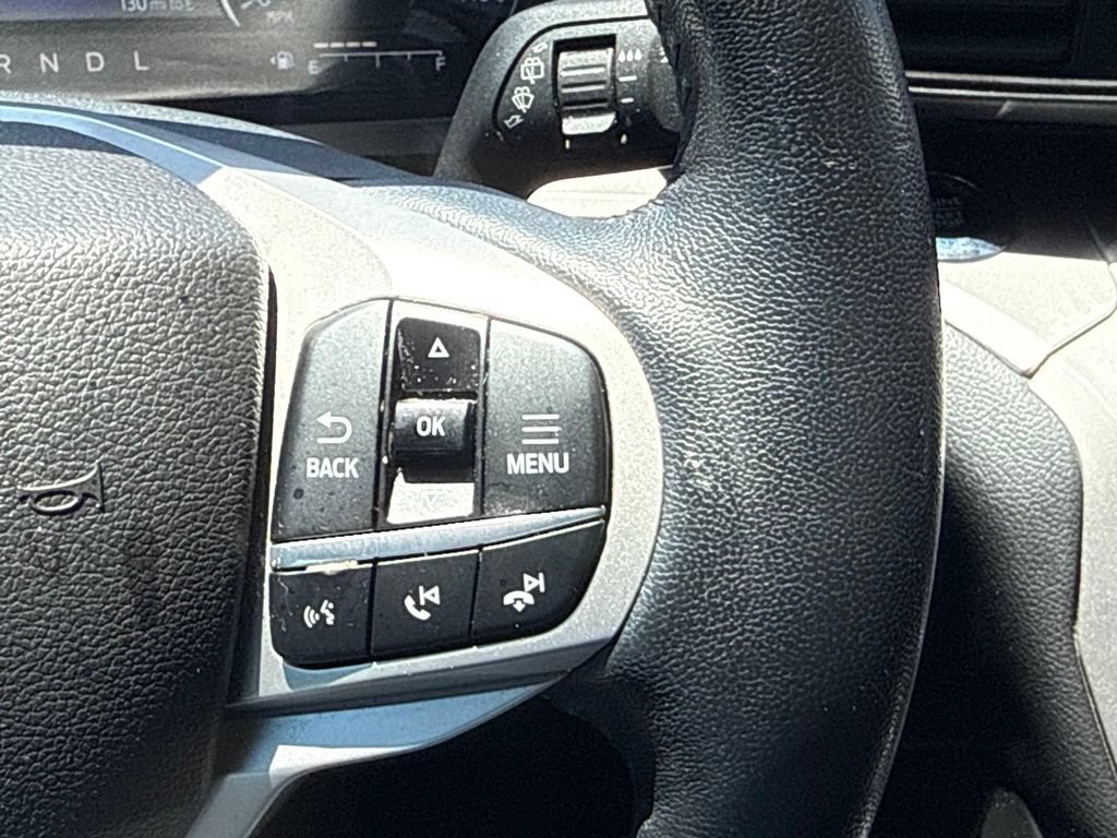 Certified 2022 Ford Explorer XLT RWD image 21