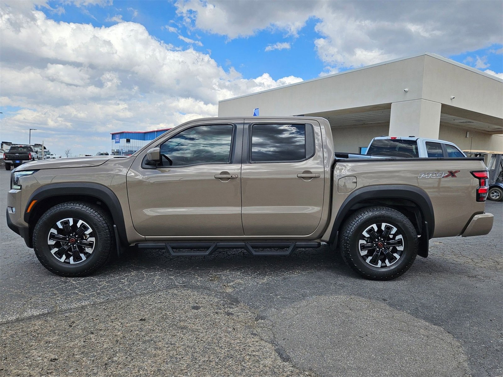 Used 2024 Nissan Frontier Pro-X w/ Pro Convenience Package image 9