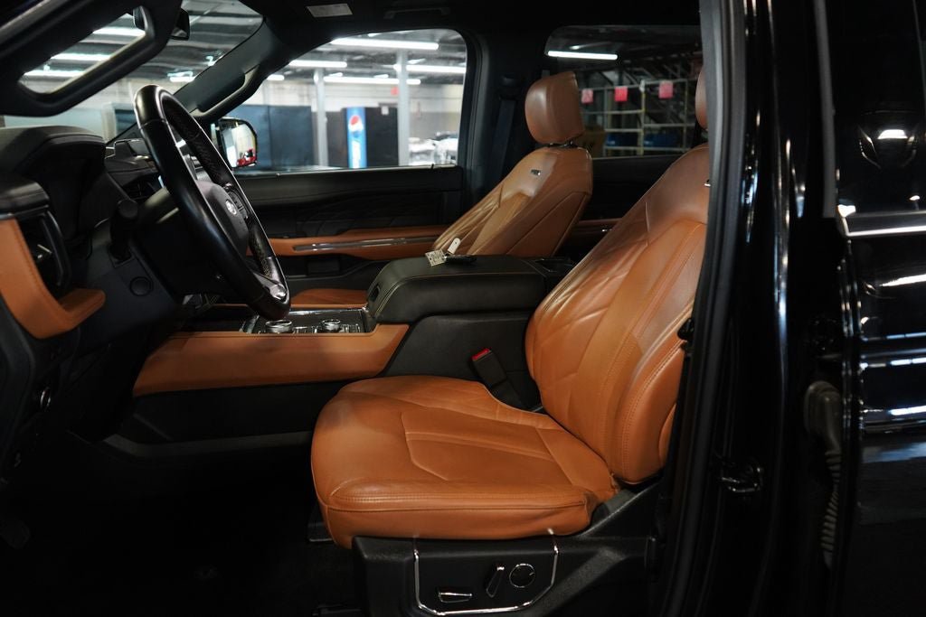 Certified 2023 Ford Expedition Platinum AWD/4WD image 19