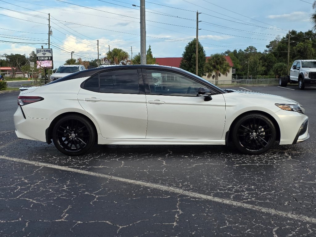 Used 2023 Toyota Camry XSE FWD image 10