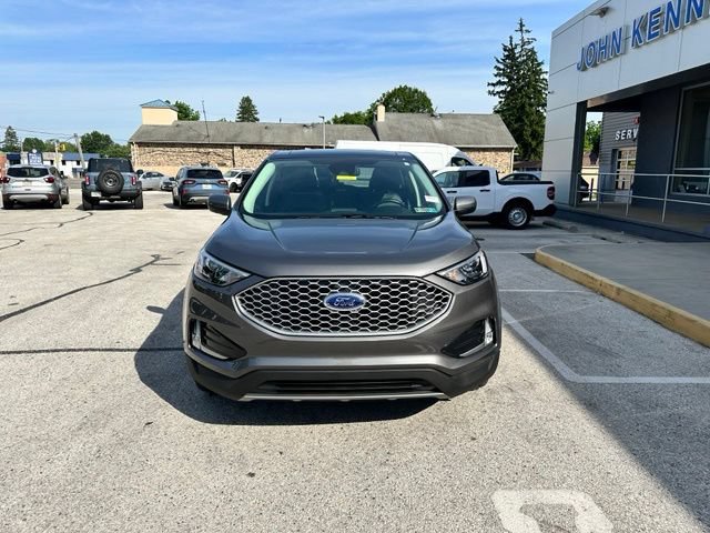 Certified 2023 Ford Edge SEL w/ Convenience Package AWD/4WD image 3