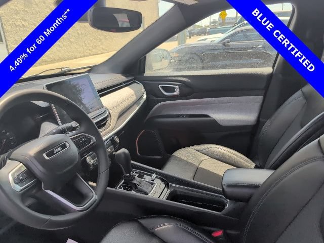 Used 2024 Jeep Compass Latitude AWD/4WD image 4
