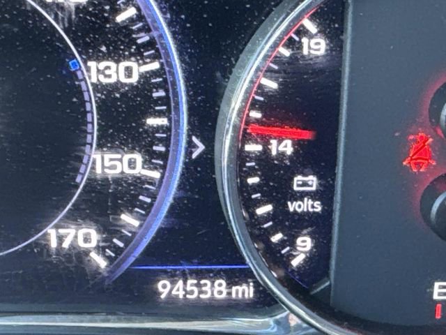 Used 2020 GMC Acadia SLT w/ Driver Alert Package II image 29