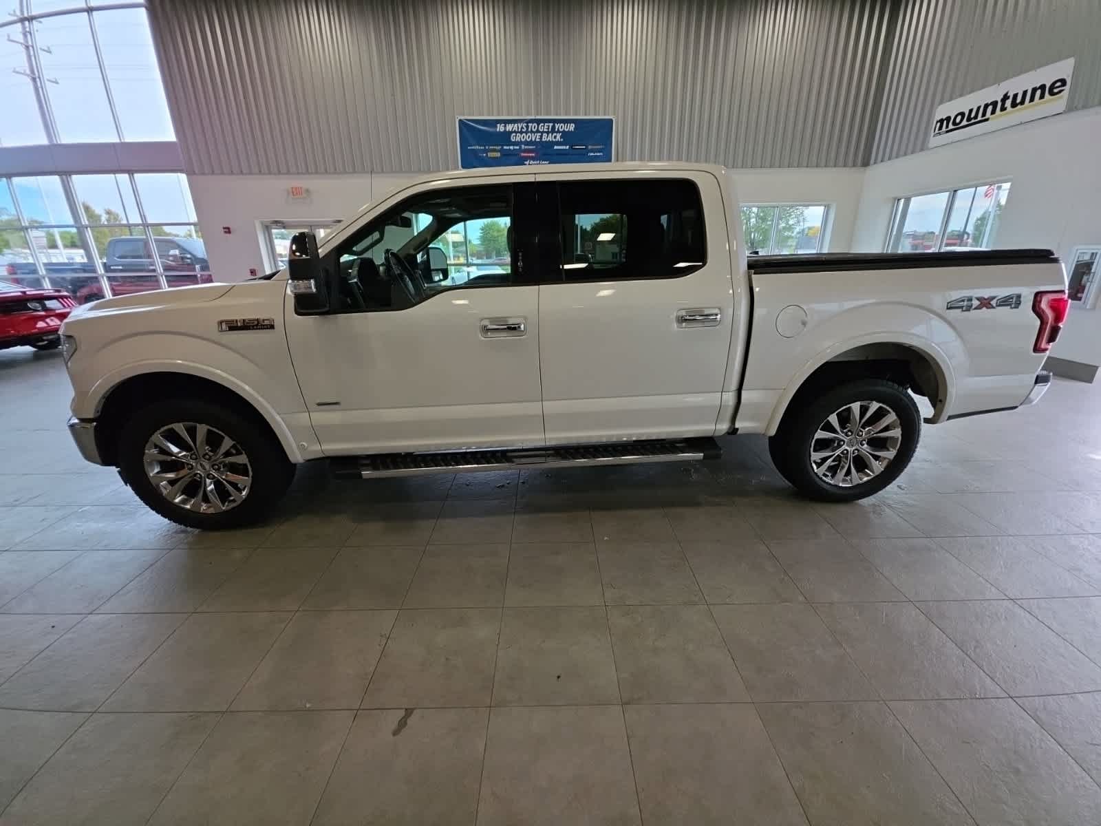 Certified 2017 Ford F150 Lariat w/ Equipment Group 502A Luxury AWD/4WD image 15