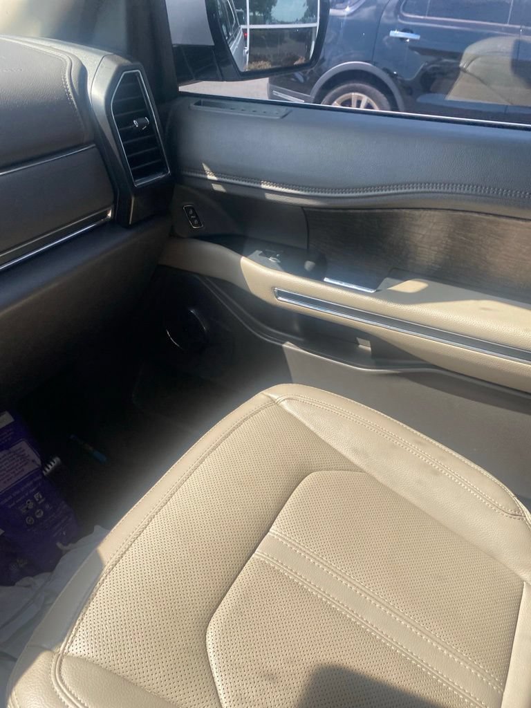 Certified 2021 Ford Expedition Limited RWD image 15