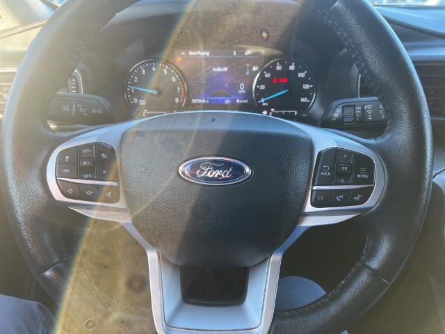 Certified 2022 Ford Explorer XLT w/ Equipment Group 202A image 27