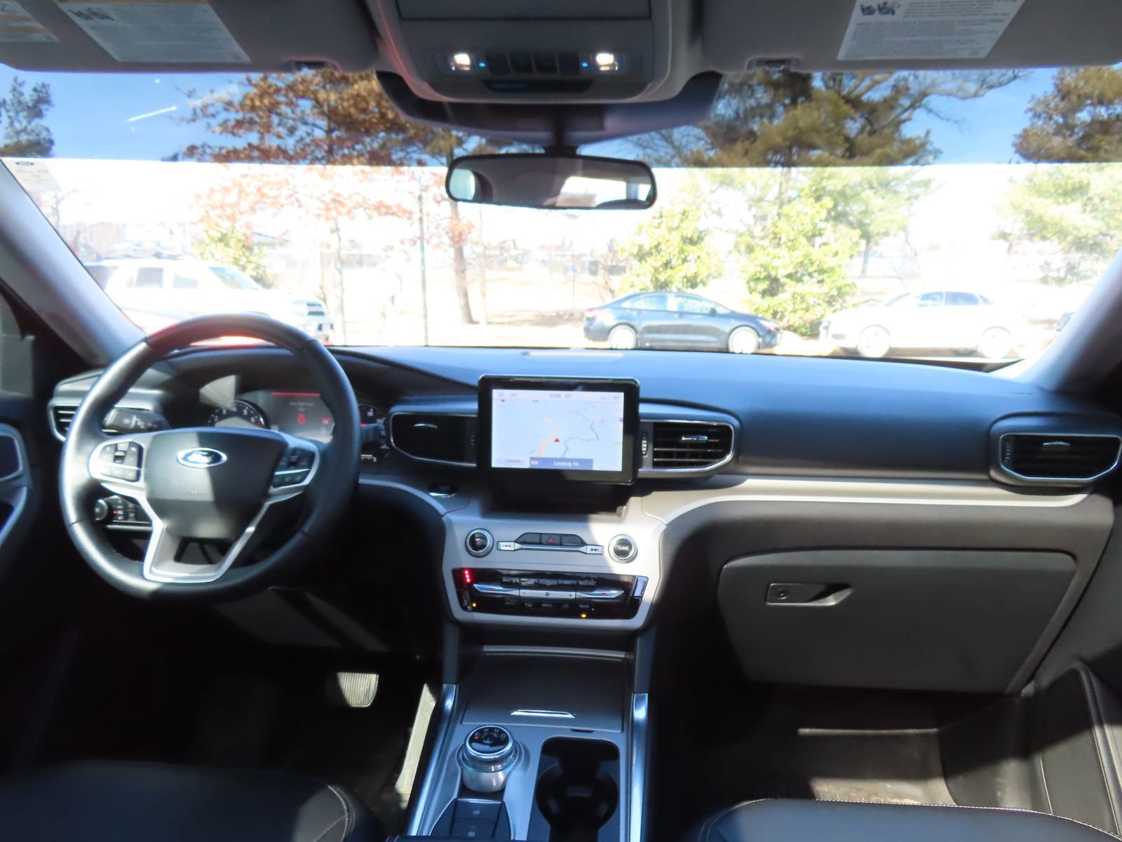 Certified 2024 Ford Explorer XLT w/ Equipment Group 202A image 13