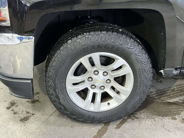 Used 2017 Chevrolet Silverado 1500 LT w/ All Star Edition image 9