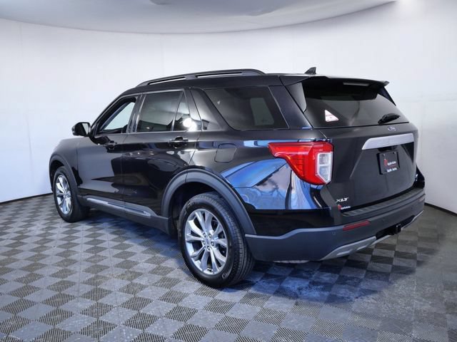 Certified 2024 Ford Explorer XLT w/ Equipment Group 202A AWD/4WD image 6
