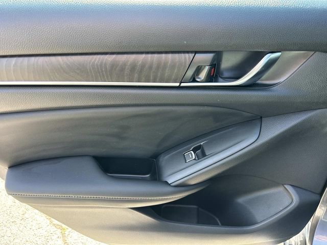 Used 2022 Honda Accord EX-L image 17