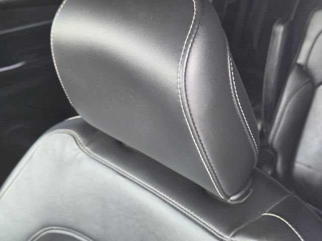 Used 2021 Jeep Grand Cherokee L Limited AWD/4WD image 14
