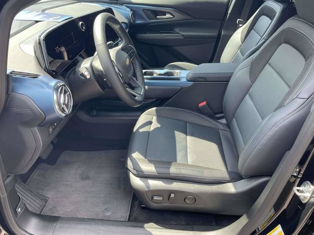 Used 2026 Chevrolet Equinox EV LT AWD/4WD image 7