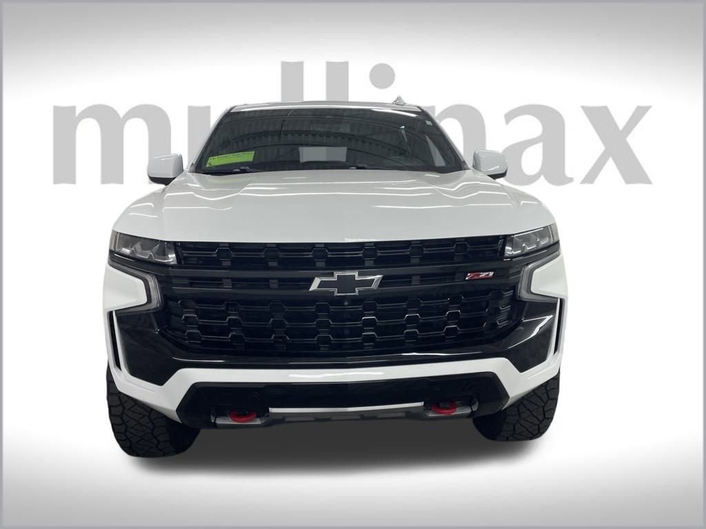 Used 2023 Chevrolet Suburban Z71 w/ Luxury Package image 8