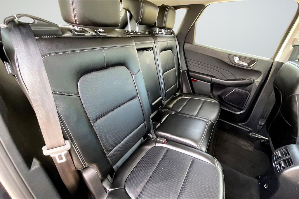 Certified 2022 Ford Escape SEL FWD image 8