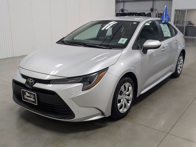 Used 2024 Toyota Corolla LE image 5