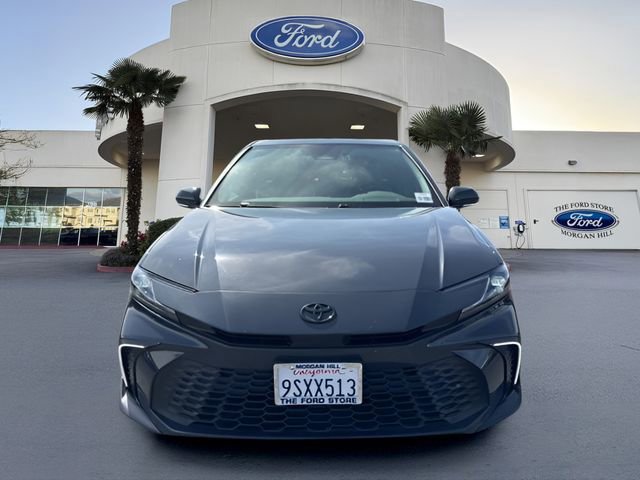 Used 2025 Toyota Camry SE w/ Convenience Package FWD image 8