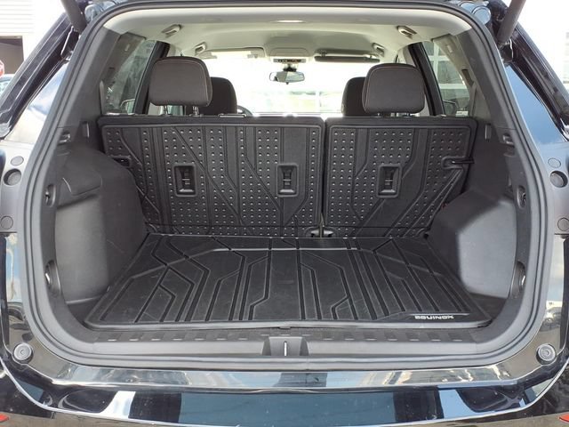 Used 2023 Chevrolet Equinox LT FWD image 9