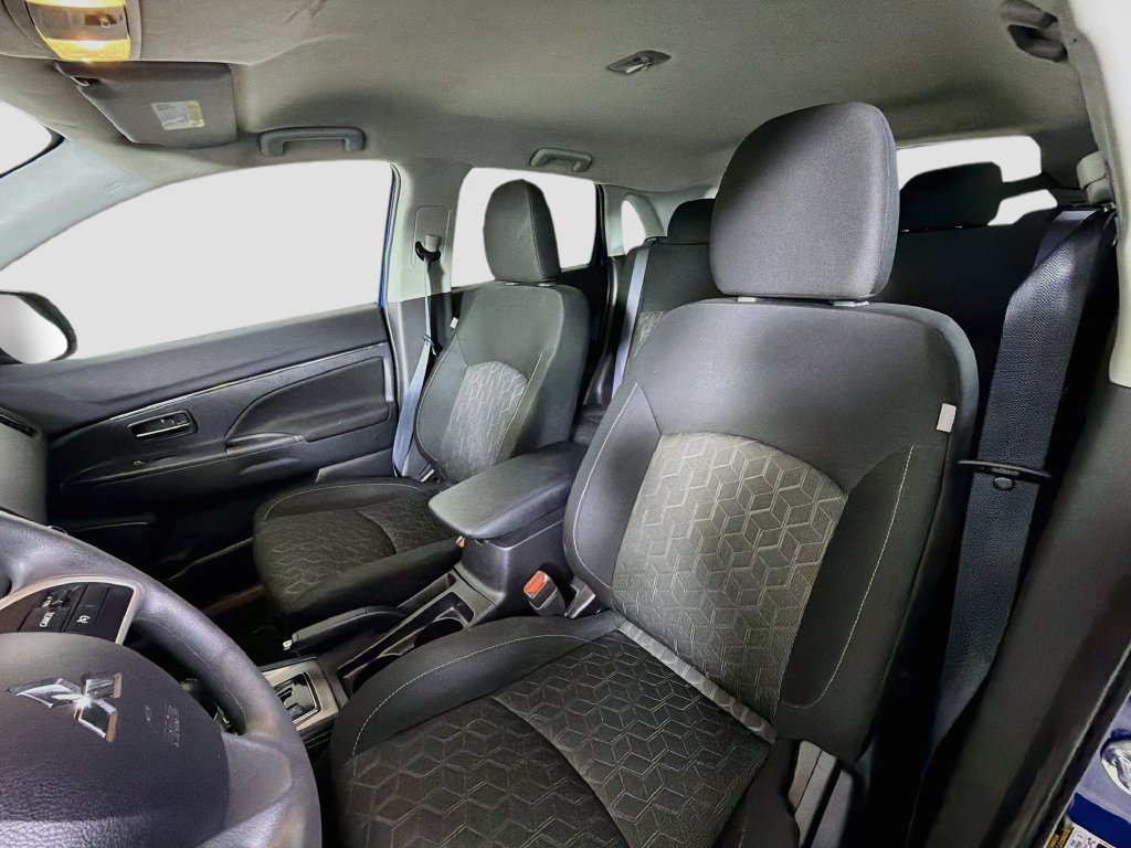 Used 2026 Mitsubishi Outlander Sport ES AWD/4WD image 13