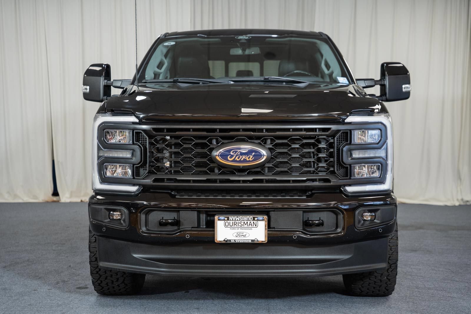 Certified 2024 Ford F250 Lariat w/ Lariat Ultimate Package AWD/4WD image 2