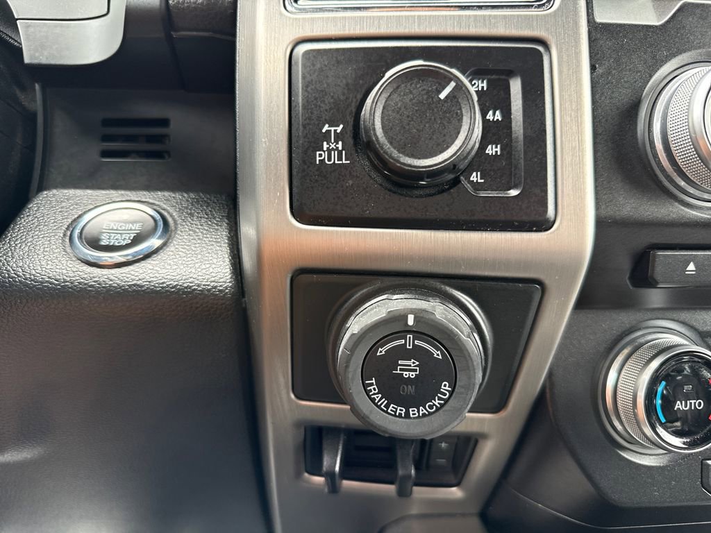 Certified 2018 Ford F150 Platinum w/ Equipment Group 701A Luxury image 25