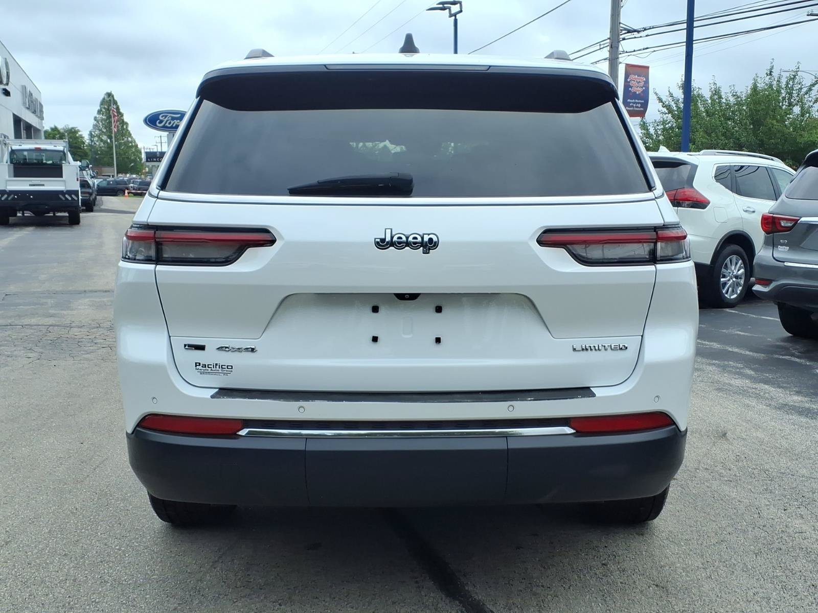 Used 2021 Jeep Grand Cherokee L Limited AWD/4WD image 4