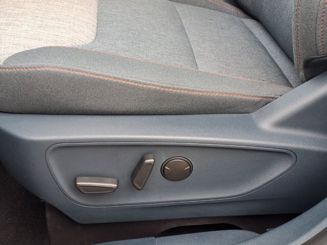 Certified 2023 Ford Maverick XLT w/ XLT Luxury Package FWD image 5