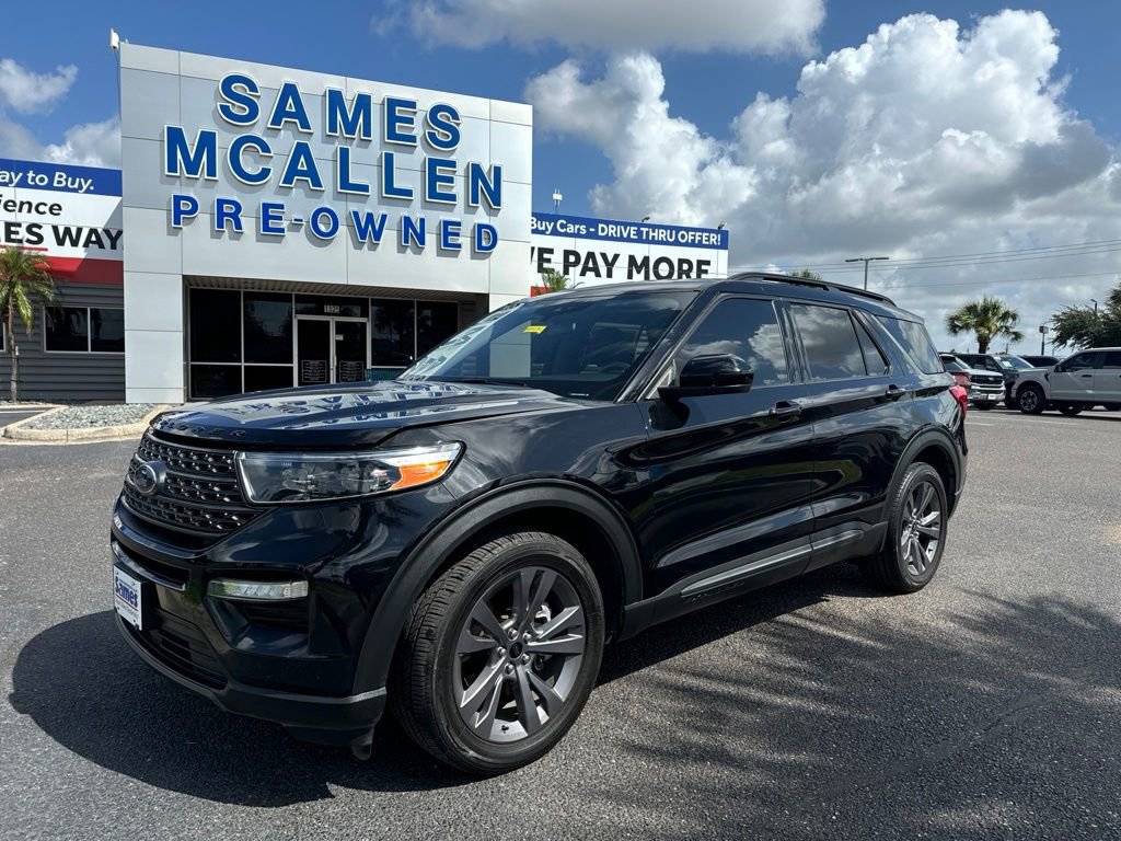 Certified 2022 Ford Explorer XLT w/ Equipment Group 202A