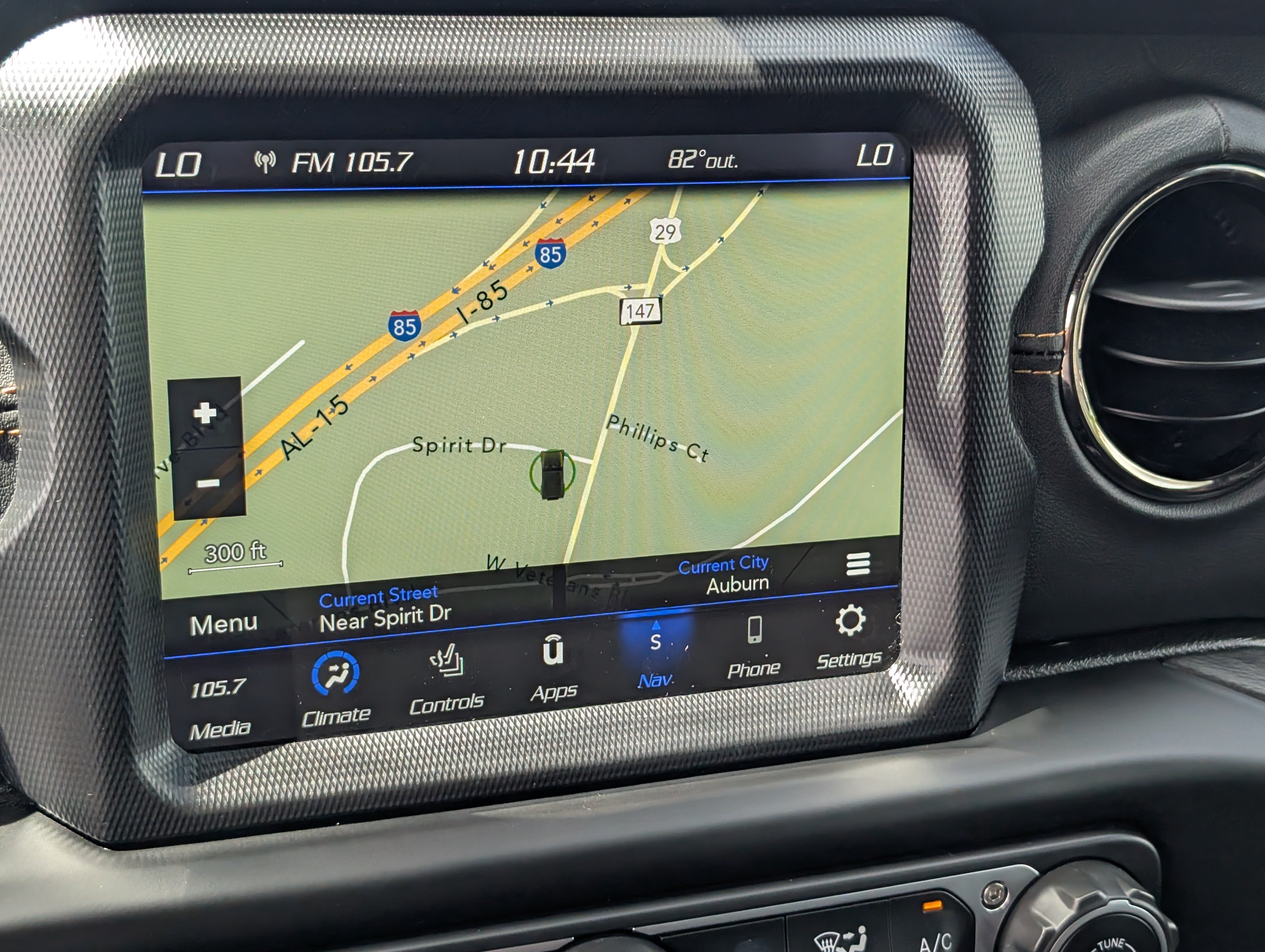 Used 2021 Jeep Wrangler Unlimited Sahara AWD/4WD image 24