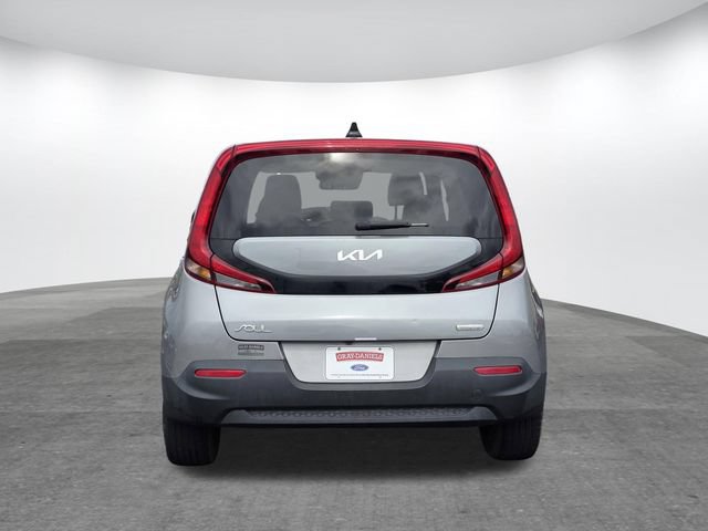 Used 2022 Kia Soul EX FWD image 5
