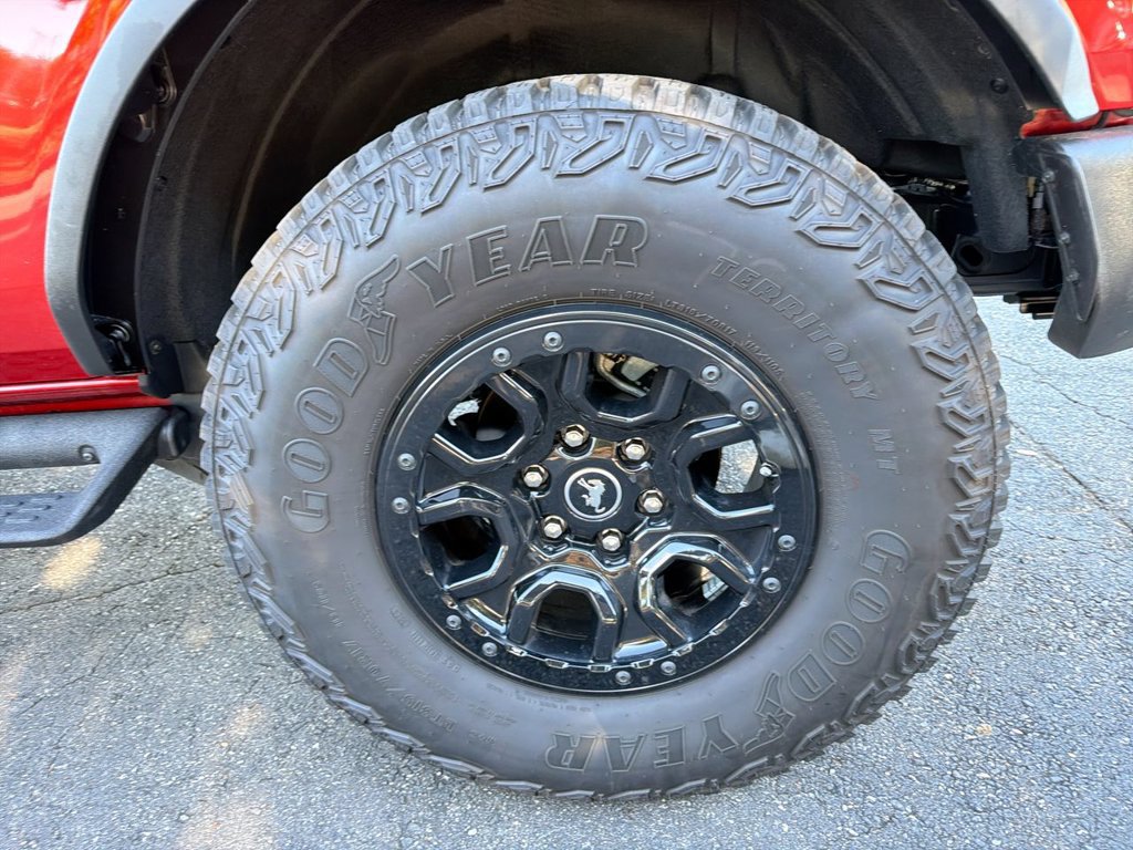 Certified 2024 Ford Bronco Wildtrak AWD/4WD image 11