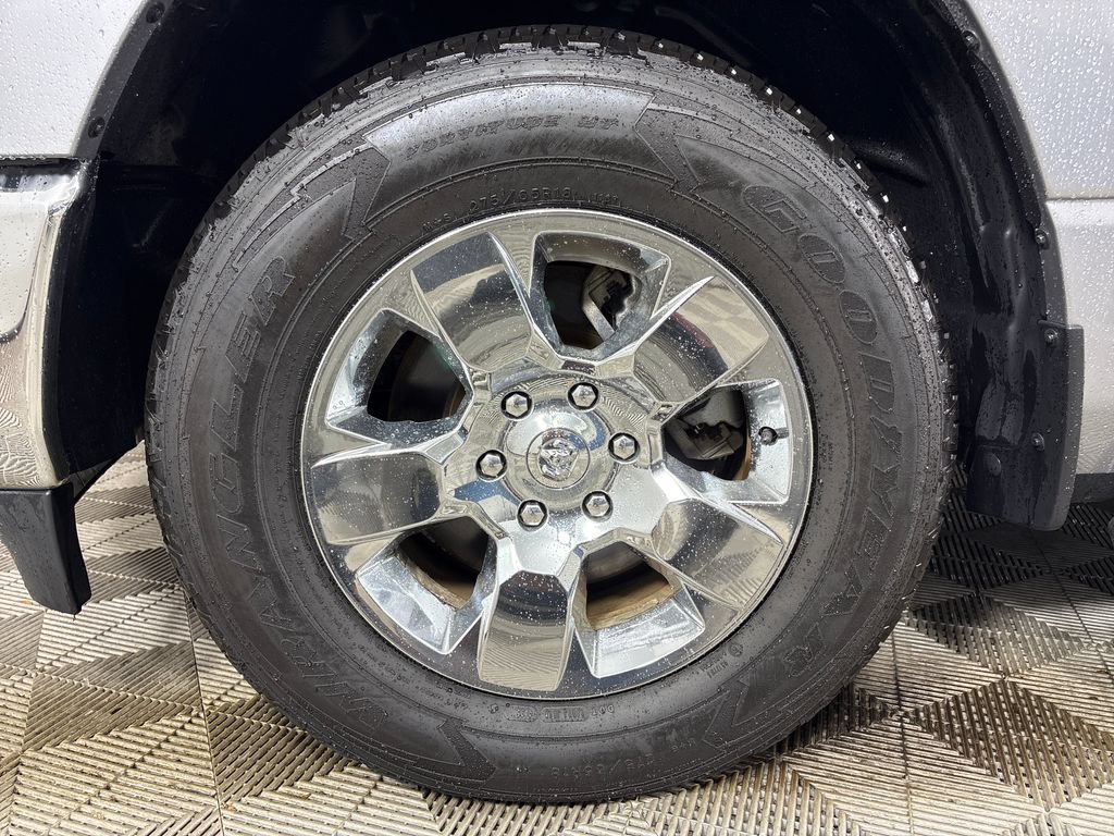 Used 2021 RAM 1500 Big Horn RWD image 12