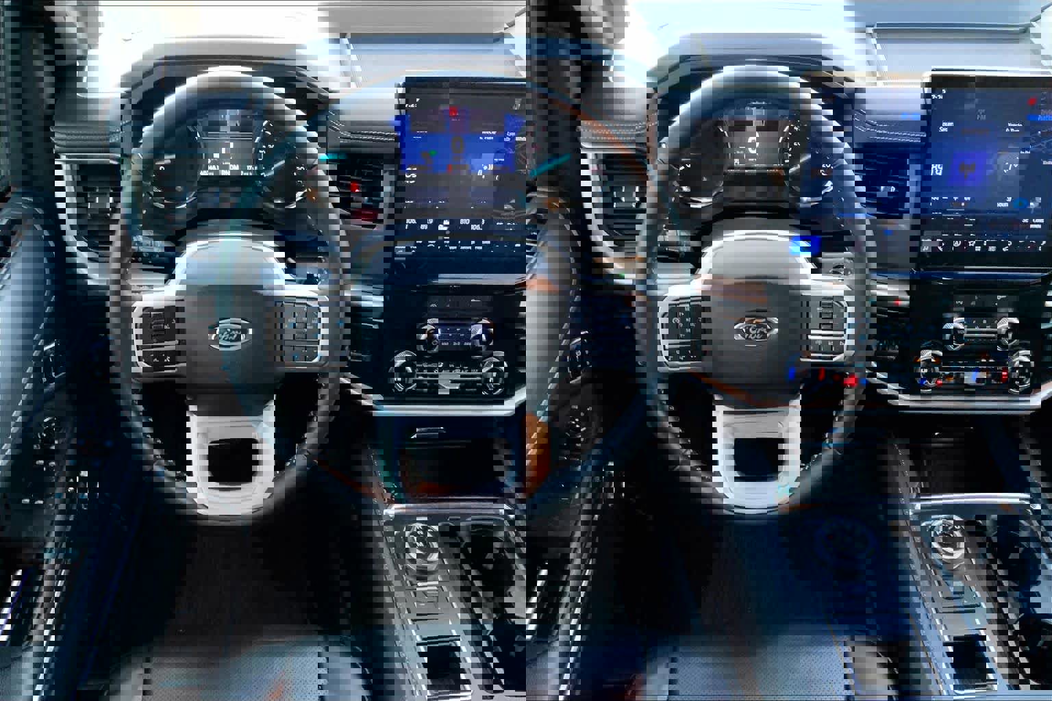 Certified 2024 Ford Expedition XLT image 8