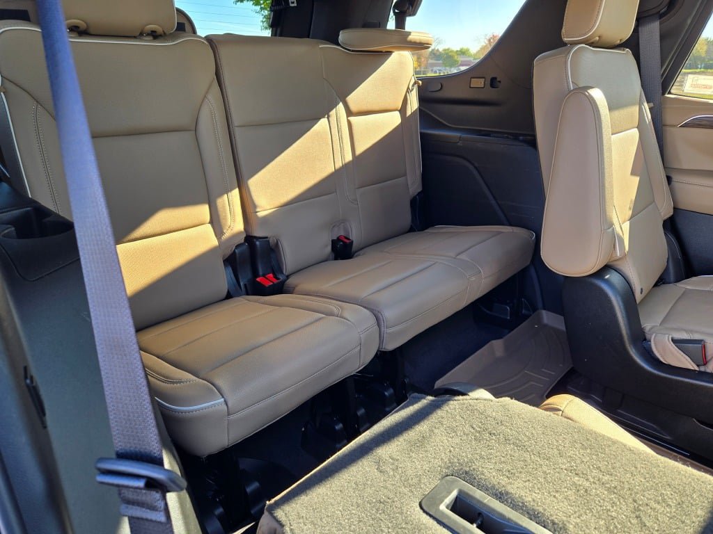 Used 2022 Chevrolet Tahoe Premier AWD/4WD image 12