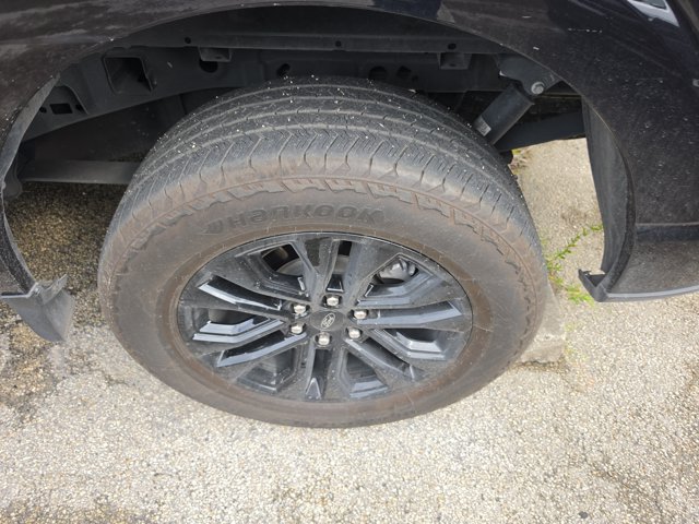 Certified 2023 Ford F150 XL w/ STX Appearance Package RWD image 5