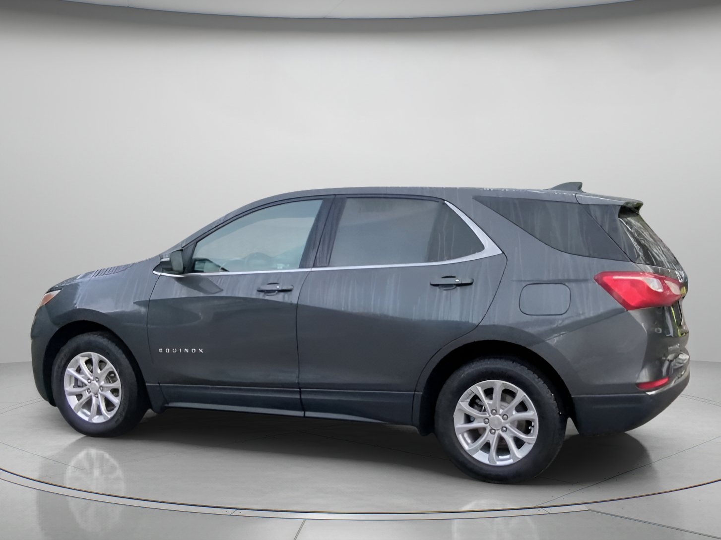 Used 2019 Chevrolet Equinox LT w/ Driver Convenience Package FWD image 18