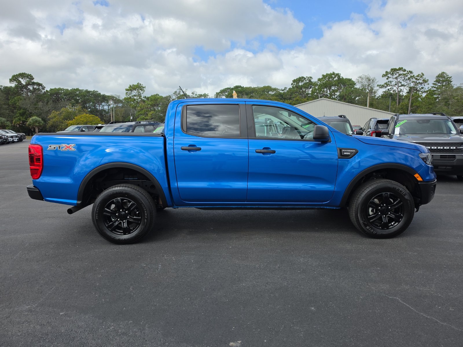 Certified 2022 Ford Ranger XL w/ Equipment Group 101A High RWD image 3