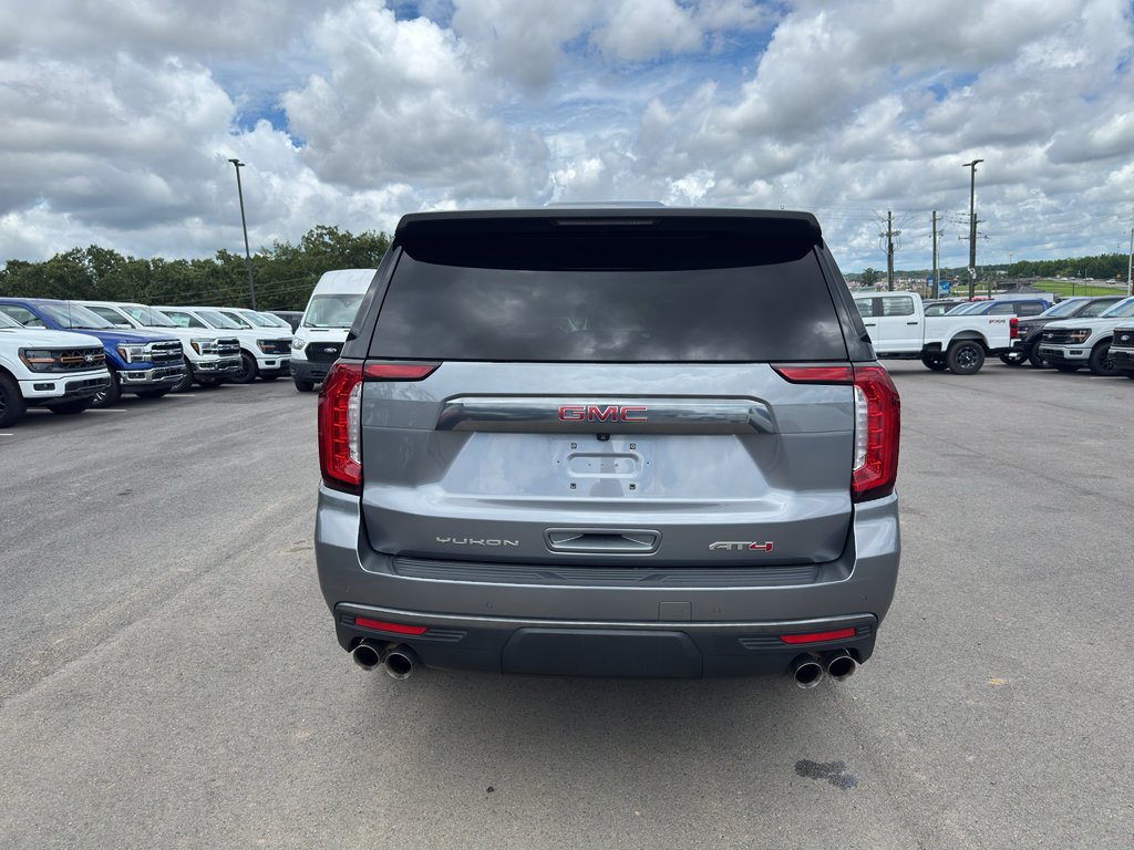 Used 2022 GMC Yukon AT4 w/ AT4 Premium Package AWD/4WD image 6