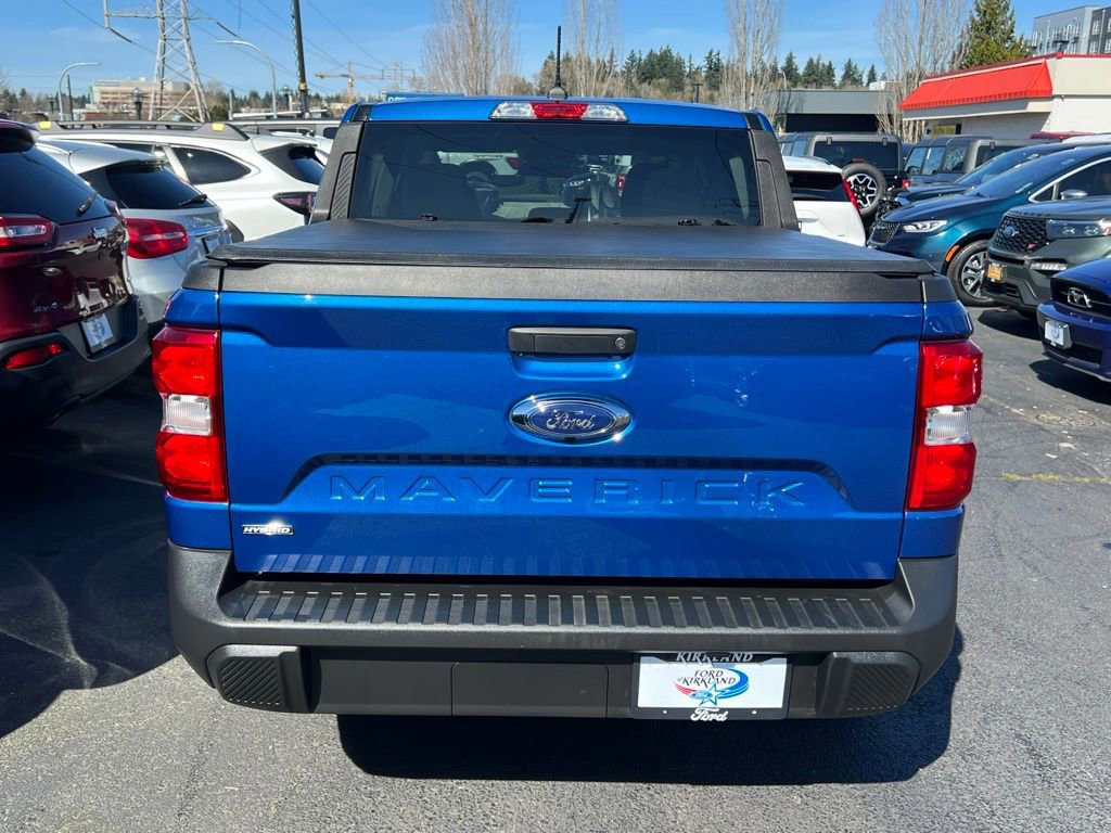 Certified 2024 Ford Maverick XL image 3