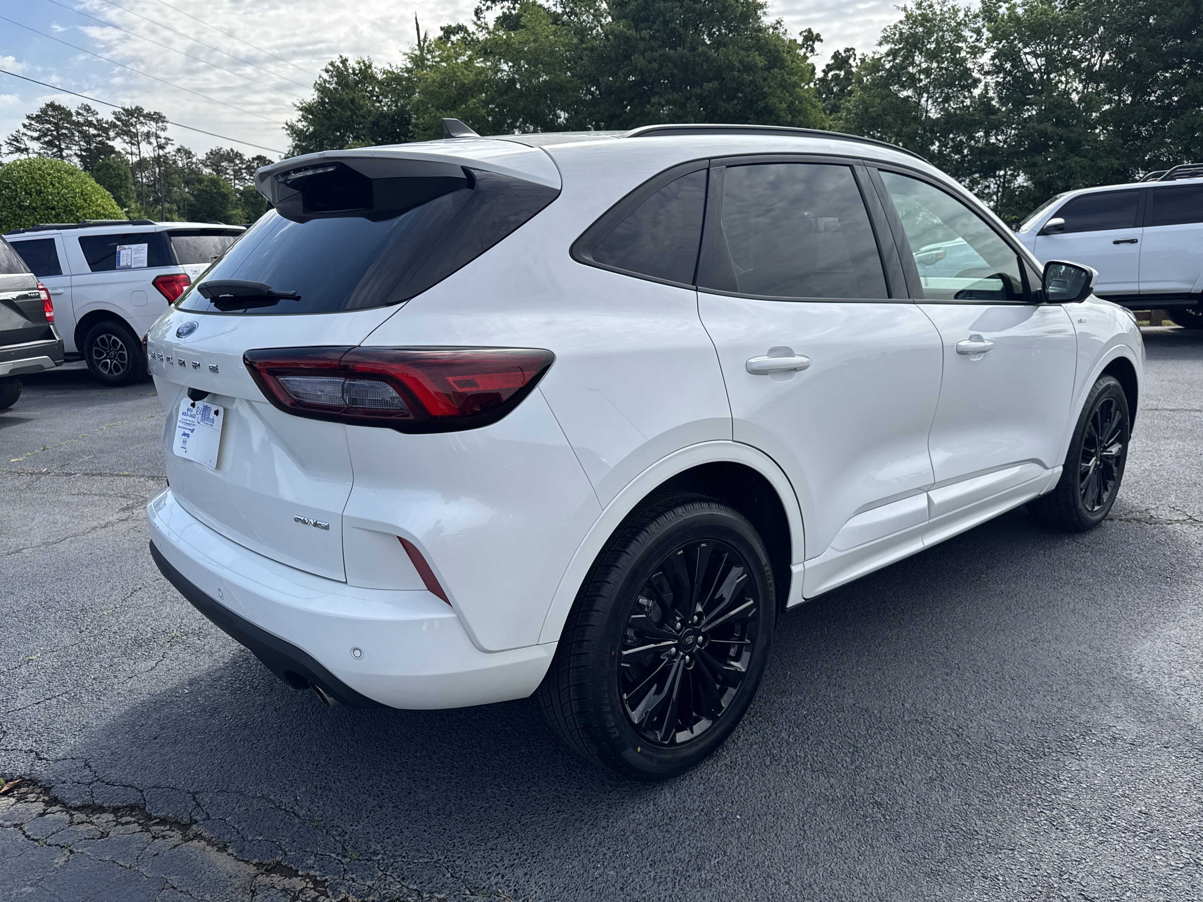 Certified 2023 Ford Escape ST-Line Elite AWD/4WD image 5