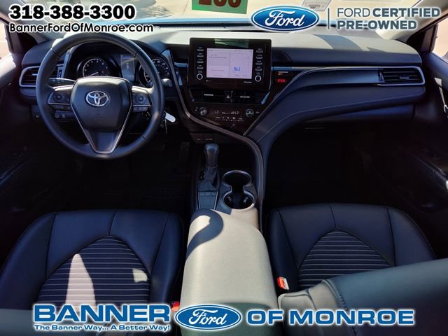 Used 2024 Toyota Camry SE image 20