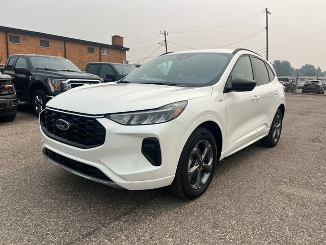 Certified 2024 Ford Escape ST-Line w/ Tech Pack #1 AWD/4WD image 27