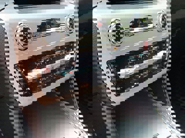 Certified 2022 Ford Explorer XLT w/ Equipment Group 202A image 24